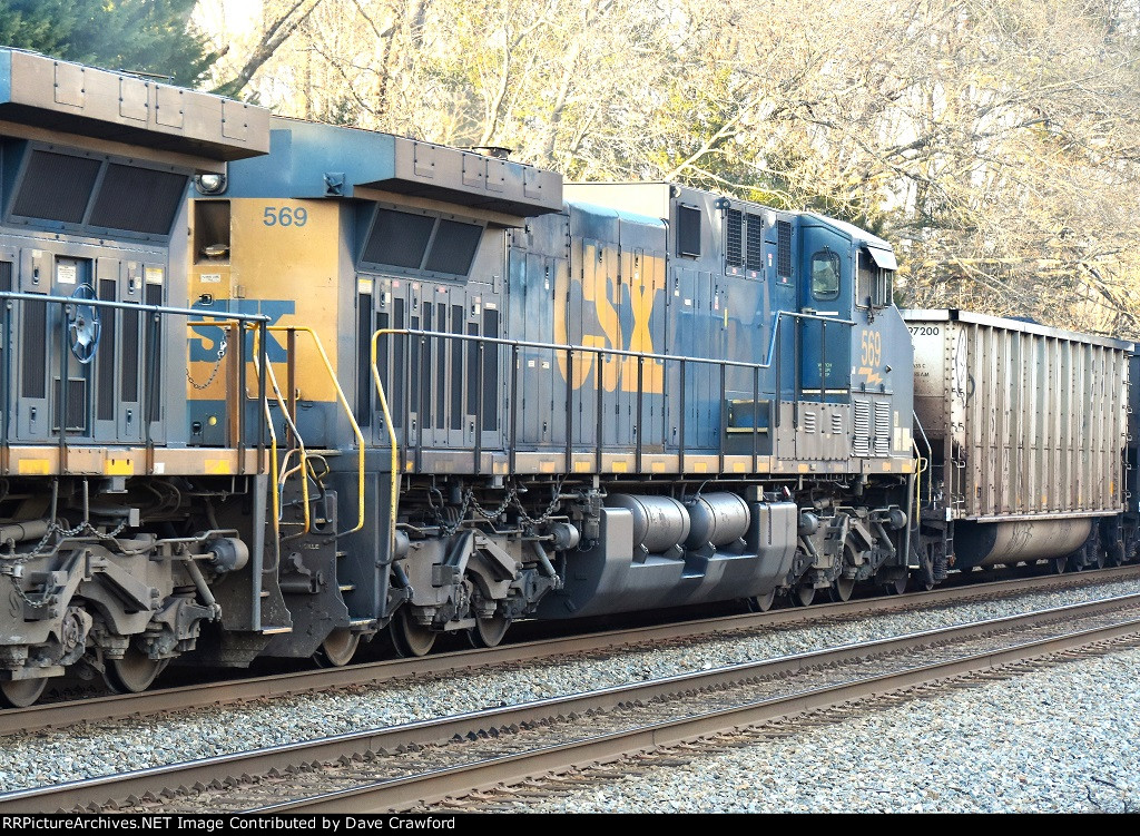 CSX 569